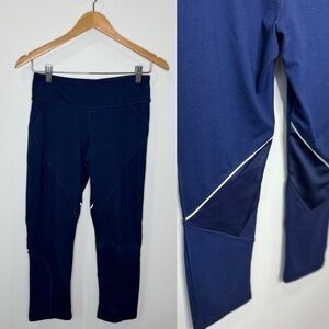 SO Yoga Blue Capri Workout Women's Leggings (Medium)